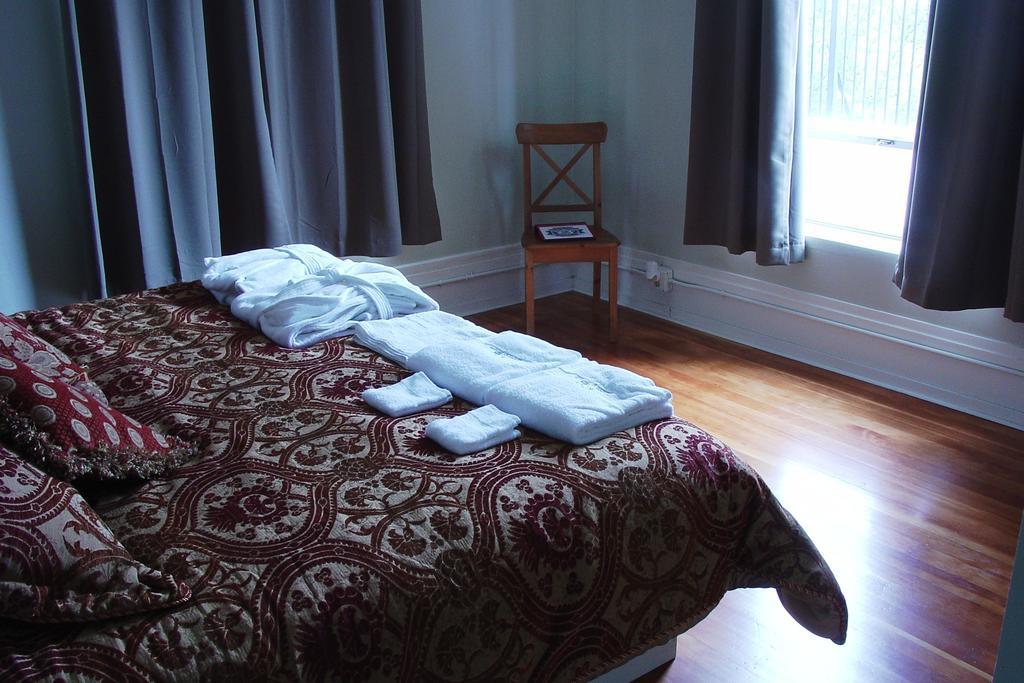 Centralia Square Grand Ballroom And Vintage Hotel Room photo