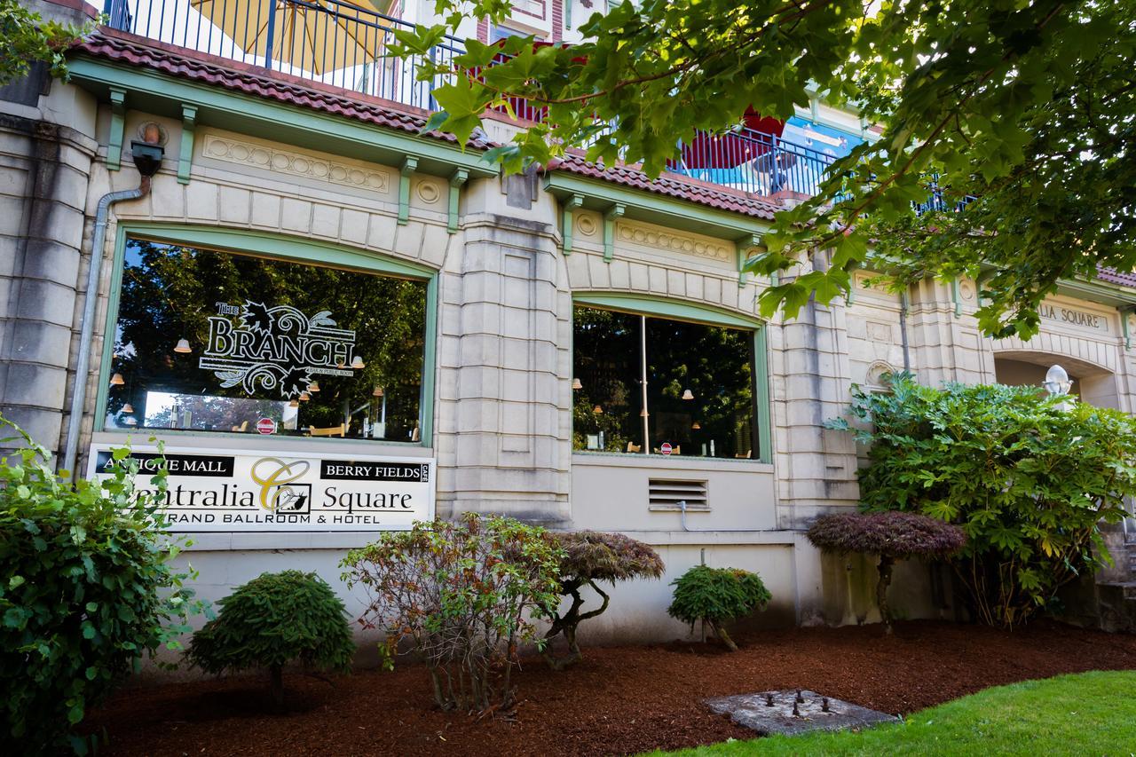 Centralia Square Grand Ballroom And Vintage Hotel Exterior photo